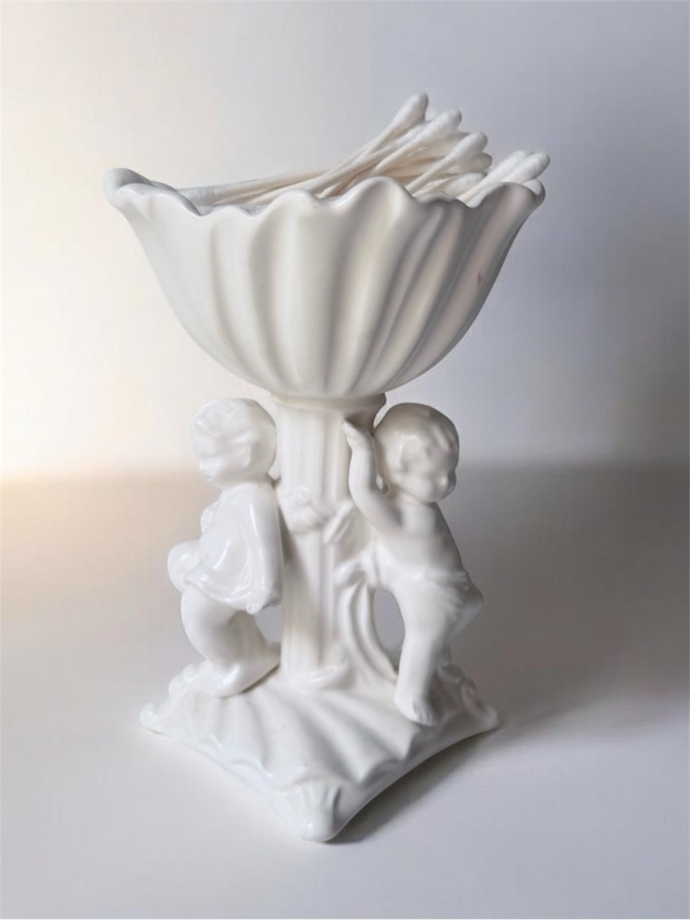Vintage Inarco Japan Porcelain Twin Cherubs White Pedestal Dish